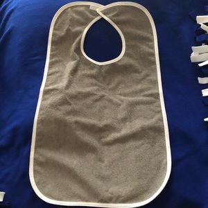 Adult Bib - NWOT